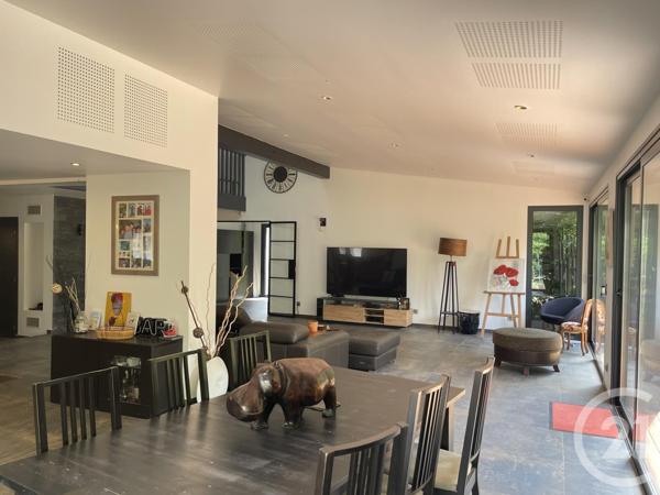 Maison à vendre  9 pièces - 224 m2 DAMPIERRE EN YVELINES - 78