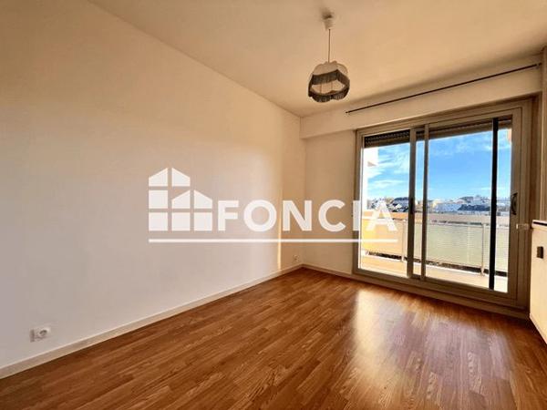 À vendre Appartement 3 pièces 68.6 m² - Dreux 28100