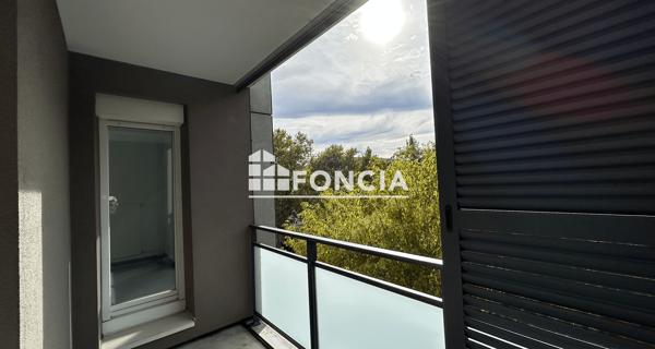 Location Appartement 5 pièces 96.6 m² - Neuville-sur-saône 69250