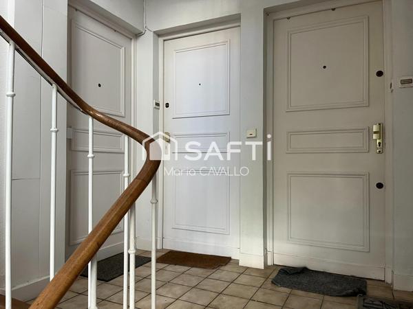 STUDIO TRES FONCTIONNEL CALME ET ENSOLEILLE