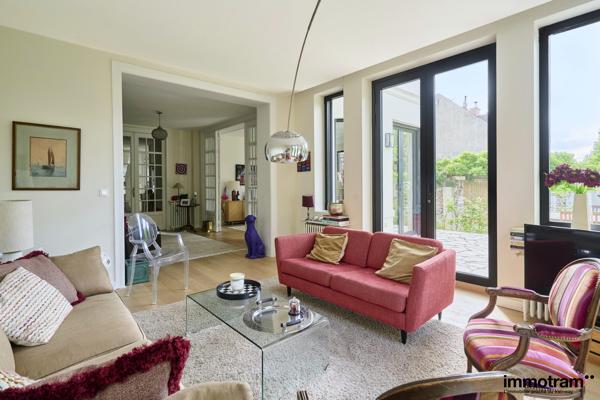 Vente Maison 300m 2 - 6 chambre(s) - Marcq en Baroeul, • Réf. VM28059