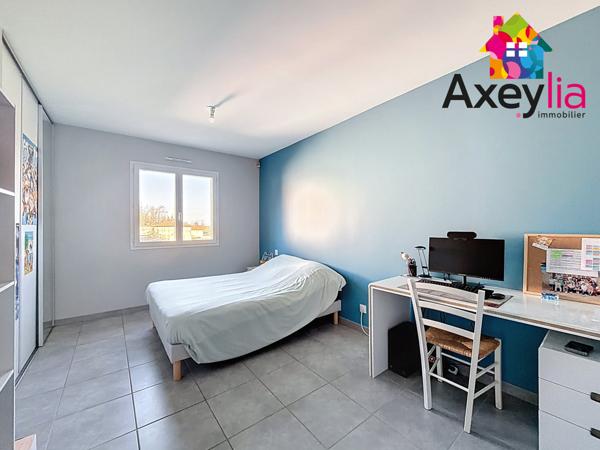 Belmont-de-la-Loire (42670) A VENDRE - BELMONT-DE-LA-LOIRE - MAISON DE 2014 AVEC GRAND GARAGE, TERRASSES ET TERRAIN