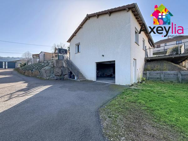 Belmont-de-la-Loire (42670) A VENDRE - BELMONT-DE-LA-LOIRE - MAISON DE 2014 AVEC GRAND GARAGE, TERRASSES ET TERRAIN