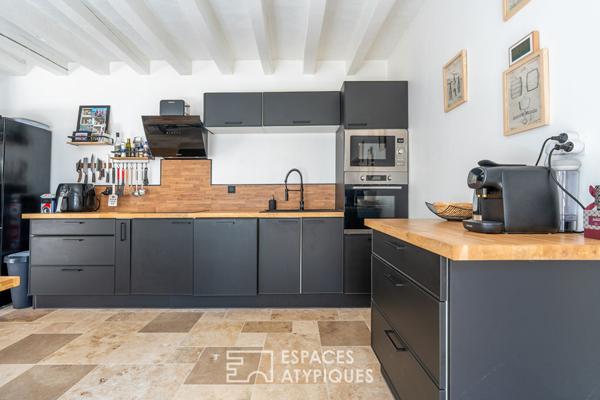 Maison cosy semi troglodyte