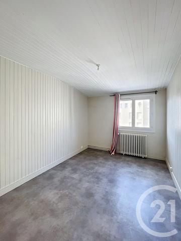 Appartement F4 à vendre  4 pièces - 129,60 m2 CLERMONT FERRAND - 63