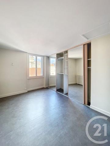 Appartement F4 à vendre  4 pièces - 129,60 m2 CLERMONT FERRAND - 63