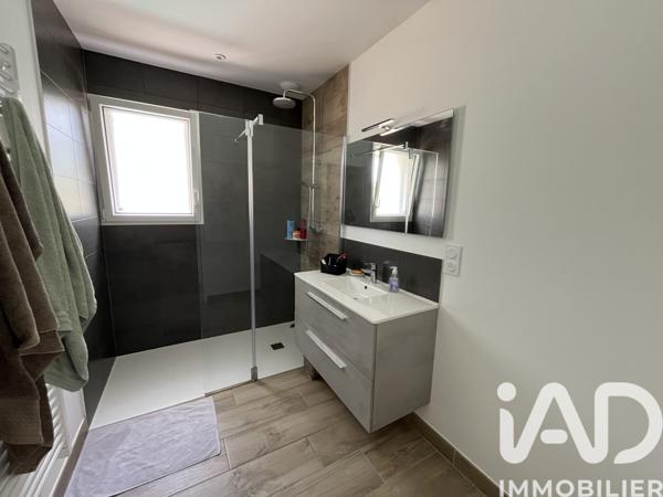 Maison à vendre 5 pièces 106 m² Saint-Jean-de-Monts
