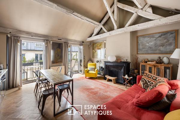 Duplex au dernier étage avec terrasse plein ciel et balcon