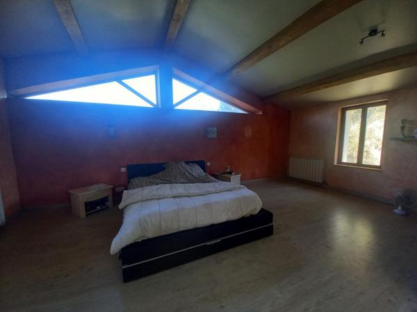 Maison  4 pièce(s)  3 chambre(s)  133 m²