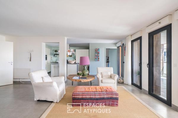 Appartement de standing traversant avec vue mer