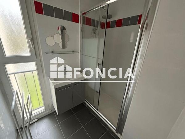 Location Appartement 3 pièces 57 m² - RESIDENCE GAMBETTA - 91 RUE PIERRE BROSSOLETTE Yerres 91330