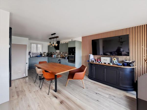 Maison 4 pièce(s) 90 m2 avec jardin et garage aménageable