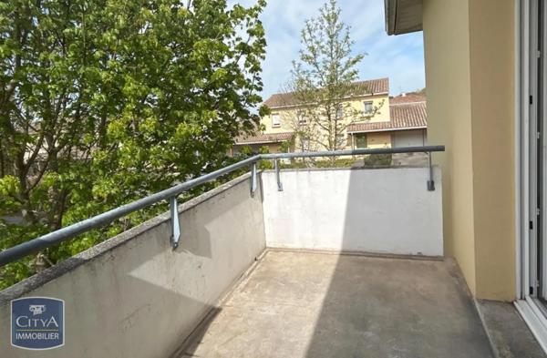 Appartement à louer 3 pièces 61.85m² Auterive (31190)