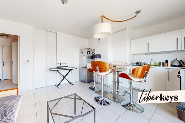  Appartement T2 de 41,5m² Lumineux avec Grande Terrasse | Lyon 7ème