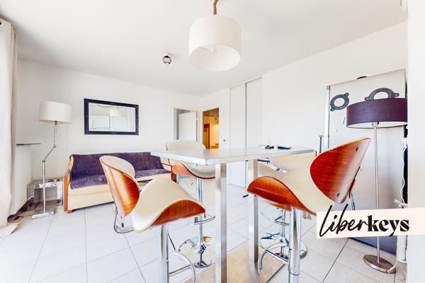  Appartement T2 de 41,5m² Lumineux avec Grande Terrasse | Lyon 7ème
