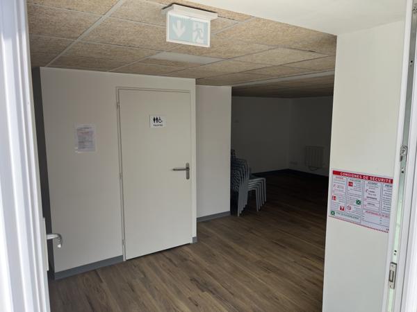 Migné-Auxances (86440) LOCAL COMMERCIAL 57 M2 DISPONIBLE DE SUITE