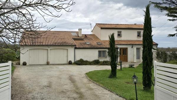 Pavillon à vendre à Brioux-sur-Boutonne dans les Deux-Sèvres (79170), ref : 13500