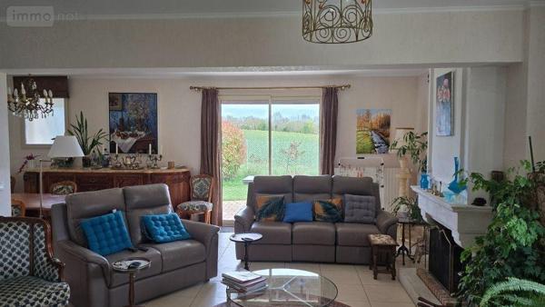 Pavillon à vendre à Brioux-sur-Boutonne dans les Deux-Sèvres (79170), ref : 13500