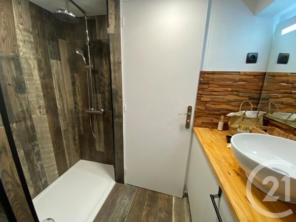 Immeuble à vendre  100 m2 LE PLESSIS BELLEVILLE - 60