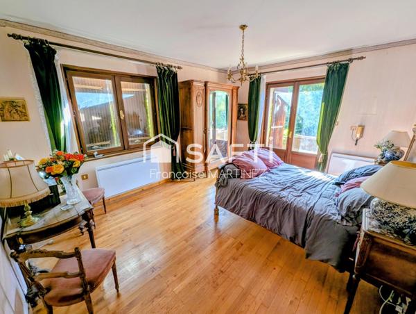 La perle rare à saisir, nichée dans un havre de verdure sur les hauteurs de Crépieux