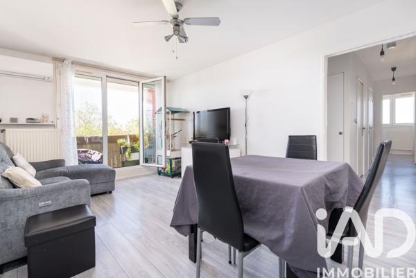Appartement à vendre 4 pièces 79,96 m² Meyzieu