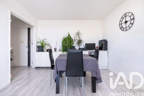 Appartement à vendre 4 pièces 79,96 m² Meyzieu
