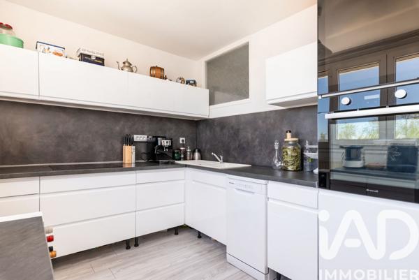 Appartement à vendre 4 pièces 79,96 m² Meyzieu