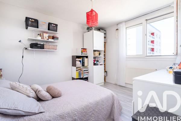 Appartement à vendre 4 pièces 79,96 m² Meyzieu