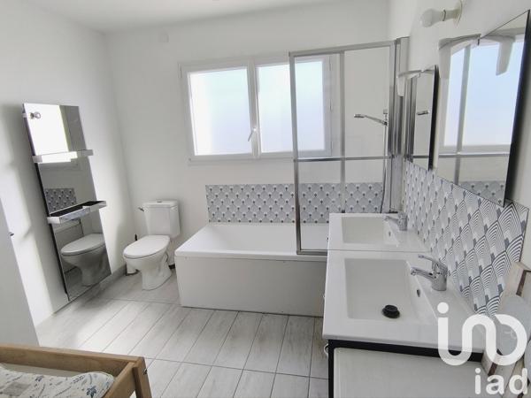 Maison à vendre 4 pièces 96 m² Aigrefeuille-sur-Maine