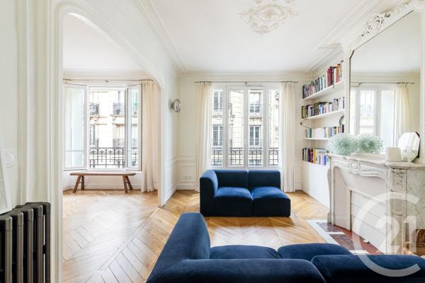 Appartement F4 à vendre  4 pièces - 93,88 m2 PARIS - 75002
