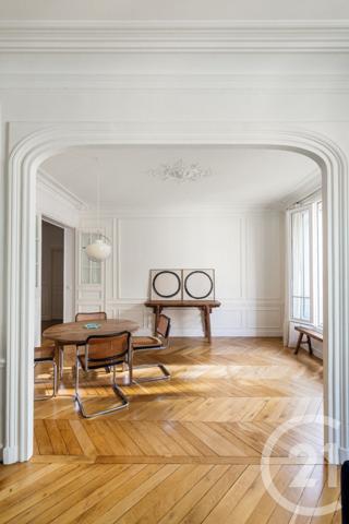 Appartement F4 à vendre  4 pièces - 93,88 m2 PARIS - 75002