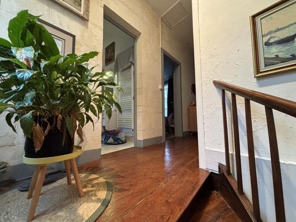 Maison à vendre |  Tonnay-Charente |  6 pièces | 185 m²