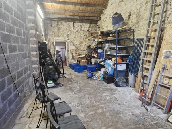 Maison à vendre |  Tonnay-Charente |  6 pièces | 185 m²