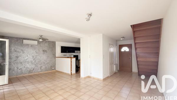 Location maison 4 pièces 80 m² Plan-d'Orgon