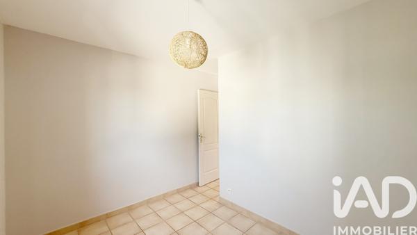 Location maison 4 pièces 80 m² Plan-d'Orgon