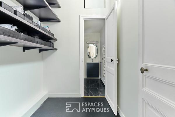 Appartement rénové en loft de photographe – Quartier Saint-Georges