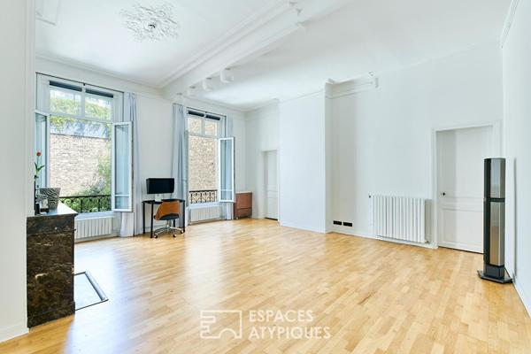 Appartement rénové en loft de photographe – Quartier Saint-Georges