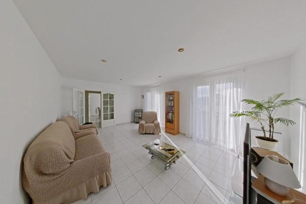 Villa de plain-pied 5 pièces