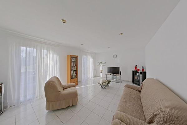 Villa de plain-pied 5 pièces