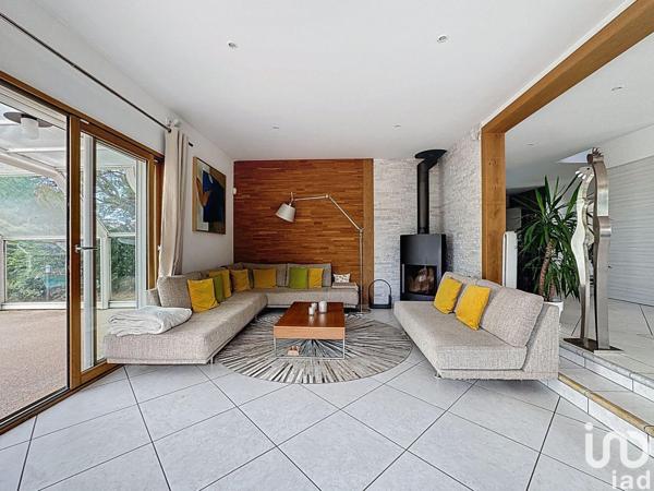 Maison à vendre 7 pièces 204 m² Cranves-Sales