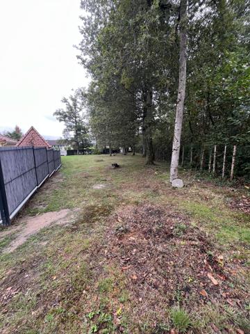Terrain
        
        - 1755 m² Exclusivité