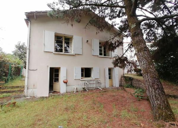 Maison à vendre    5 pièces • 150 m2 Saint-Georges-de-Didonne