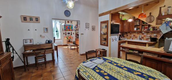 Maison Carpentras 6 pièce(s) 147.10 m2