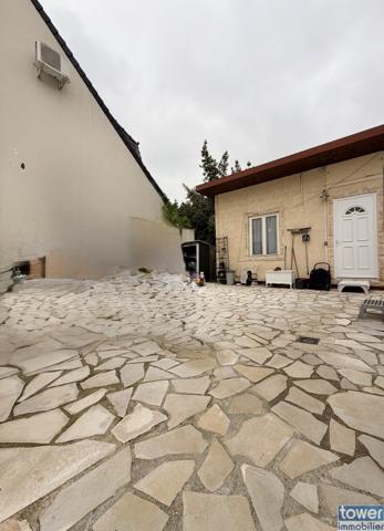 Maison
                                                                                                                                                                                                                                                                                                                        5 pièce(s)                                                                                                                                                                                                          4 chambre(s)                                                                                                                                                                                                          105  m²