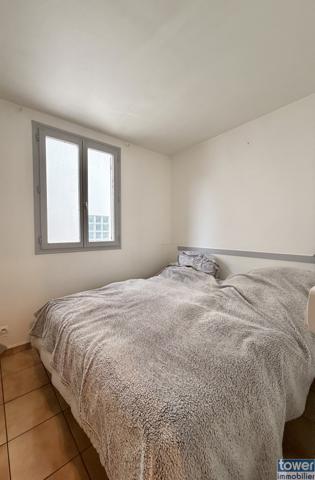 Maison
                                                                                                                                                                                                                                                                                                                        5 pièce(s)                                                                                                                                                                                                          4 chambre(s)                                                                                                                                                                                                          105  m²