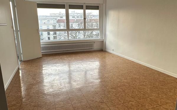 Appartement à louer    1 pièce • 40,90 m2 Courbevoie