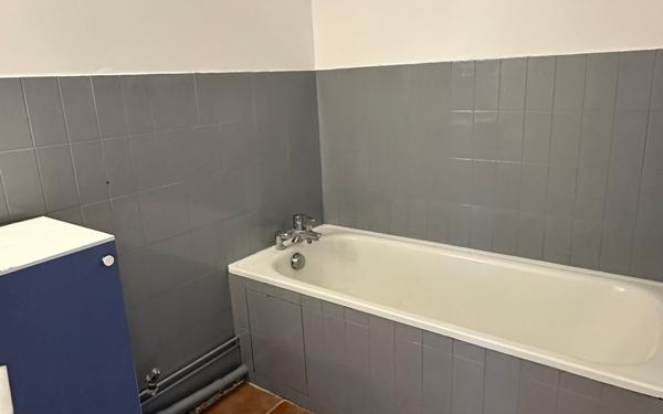 Appartement à louer    1 pièce • 40,90 m2 Courbevoie