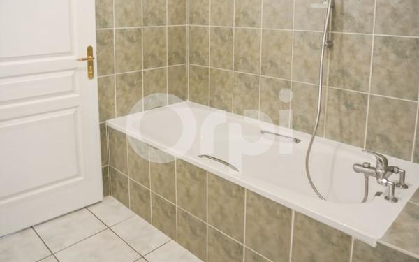 Appartement à louer    2 pièces • 44,30 m2 Coye-la-Forêt