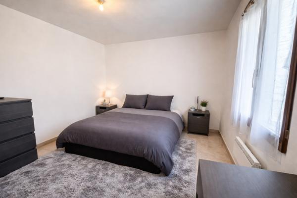 Figanières (83830) À louer Villa individuelle T5 avec piscine à Figanières