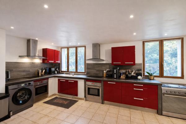 Figanières (83830) À louer Villa individuelle T5 avec piscine à Figanières